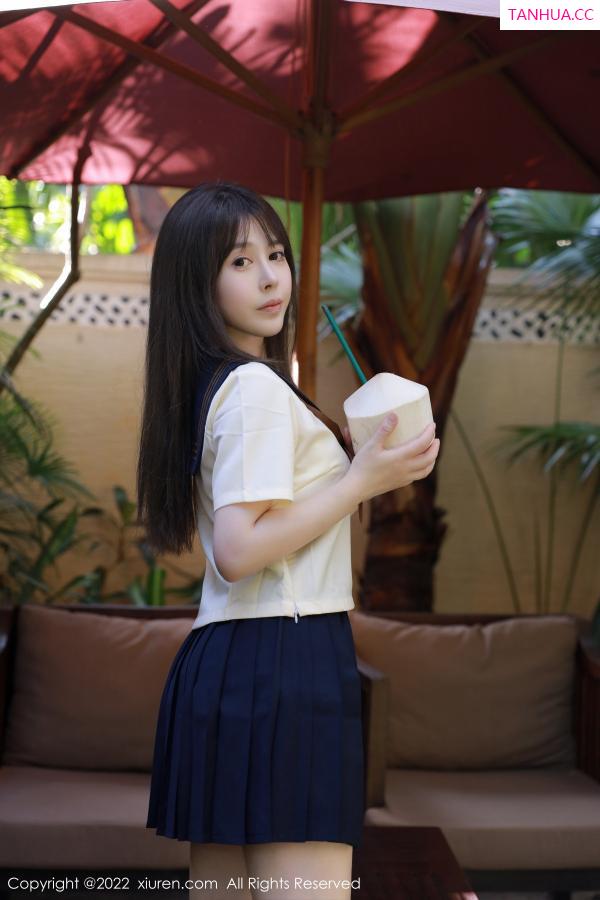 Evelyn艾莉  [XiuRen]高清写真图 2022.12.20 No.6021 Evelyn艾莉 南京旅拍第4张图片